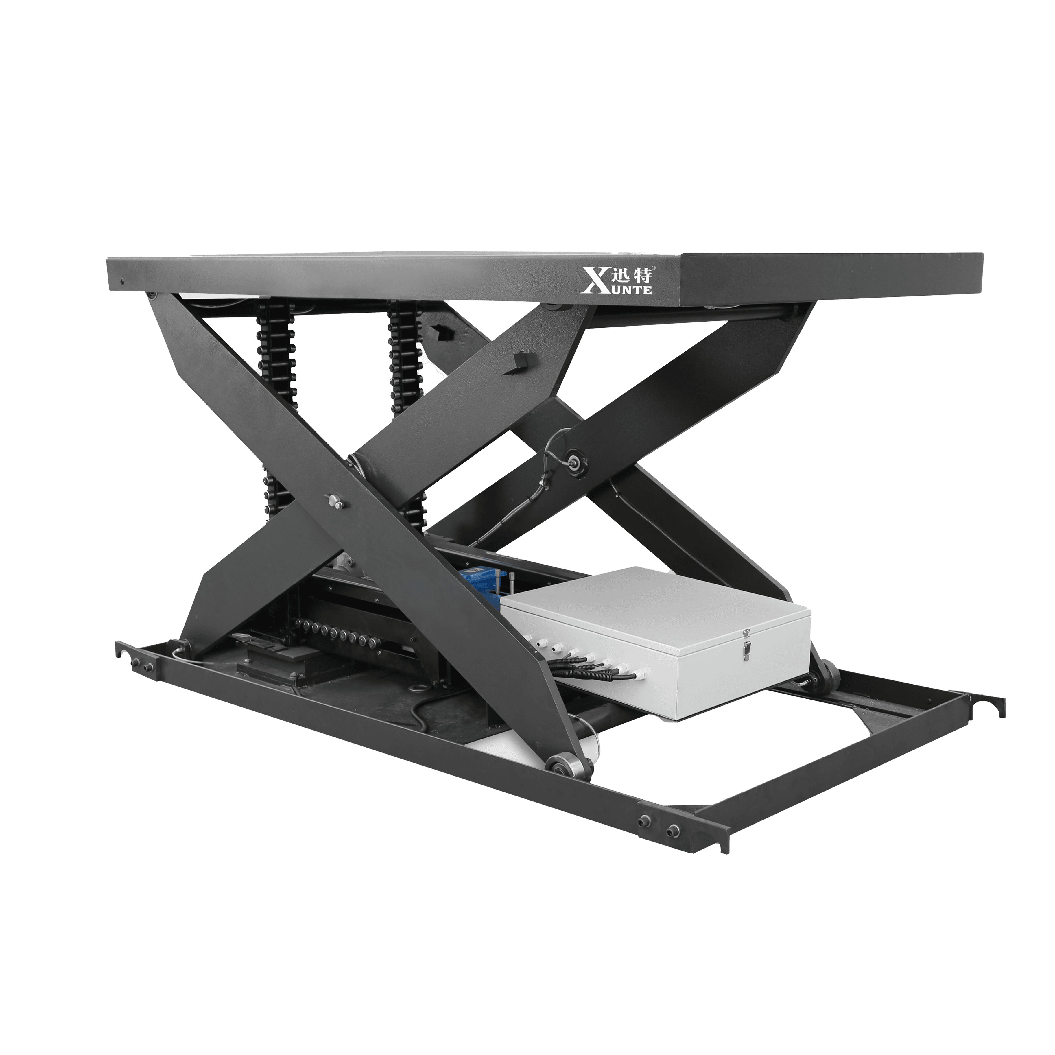 物流行業(yè)必備設(shè)備：移動式登車橋的特點